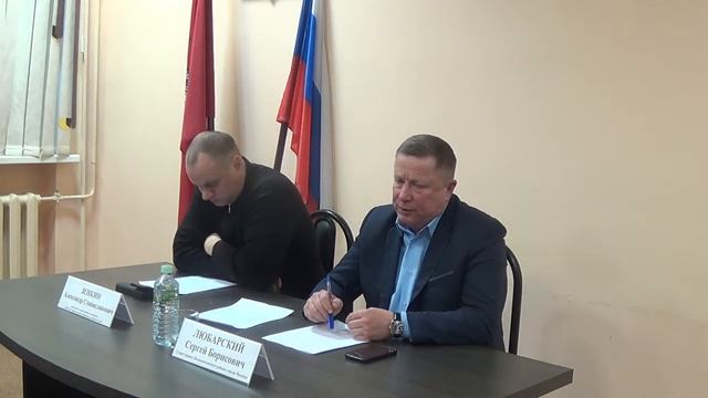 Встреча главы управы Молжаниновского района С.Б.Любарского с населением 20.11.2019 смотреть онлайн