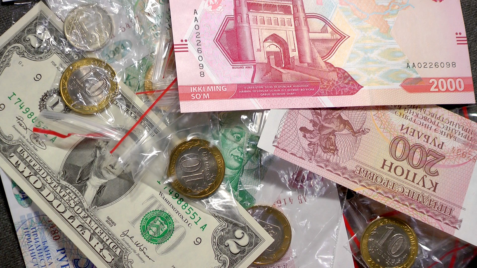 Пополнение коллекции монет и банкнот. Распаковка посылки. смотреть онлайн