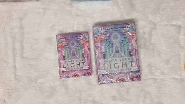 Oracle Decks : Authentic Vs First Copy , Rebecca Campbell's Oracle Decks Unboxing & Review смотреть онлайн