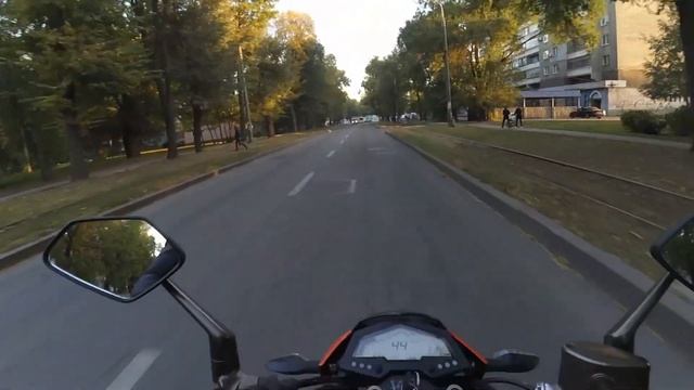 Geon Stinger 250r покатуха по району (Кичкас) смотреть онлайн