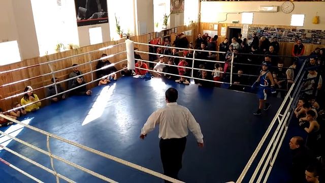 Профи в боксе(9лет) смотреть онлайн