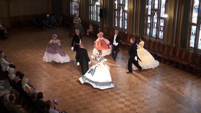 16:33 Seno deju grupa “Magnolia” RENESANSES REVERANSĀ RĪGAS SVĒTKOS 2019 смотреть онлайн