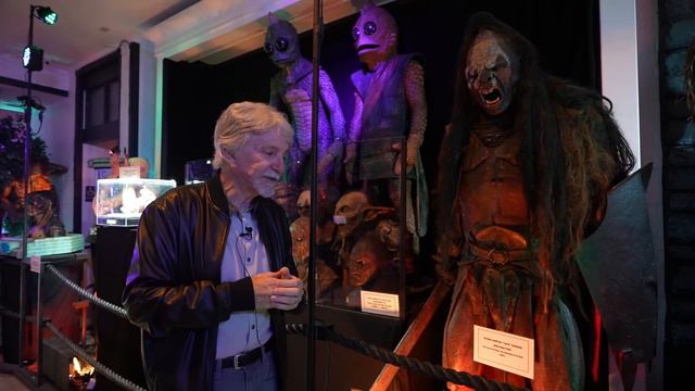 Icons of Darkness Exhibit - REAL Movie Monsters in Hollywood 4K смотреть онлайн