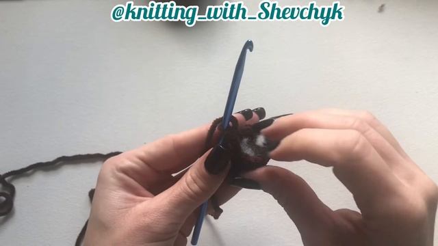 Мишка крючком из плюшевой пряжи | Медвежонок крючком из плюшевой пряжи | Ручки смотреть онлайн