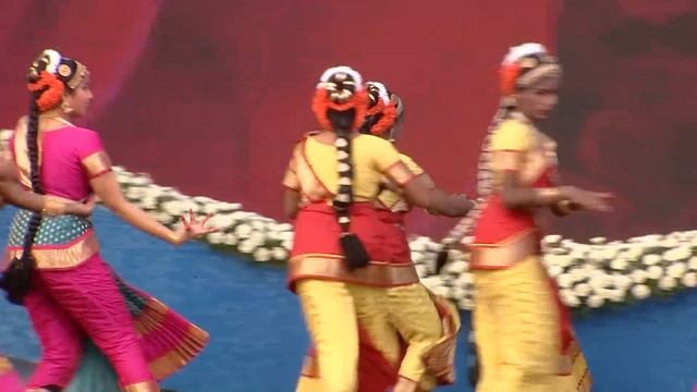 JUBILEE HILLS PUBLIC SCHOOL | JHPS | ANNUAL DAY 2018 | SWAGATHAM DANCE смотреть онлайн