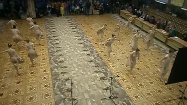 ТАНЕЦ ПАВАНА смотреть онлайн