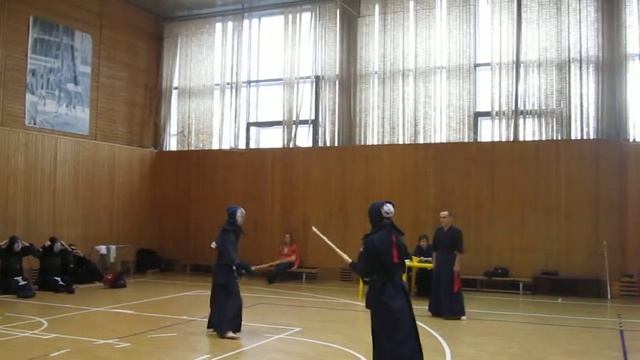 Зуб М. Катори (белый) & Толкишевский Н. Казань (красный) смотреть онлайн