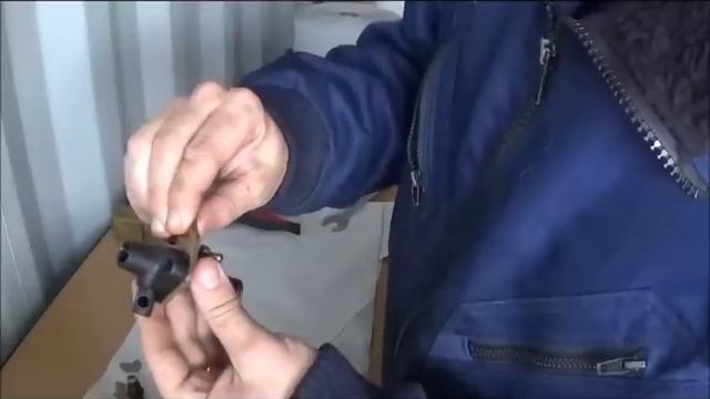 Fixing a Yanmar L90 or L100 diesel engine смотреть онлайн