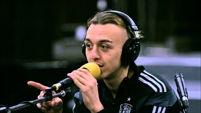 Tommy Cash - Toxic смотреть онлайн