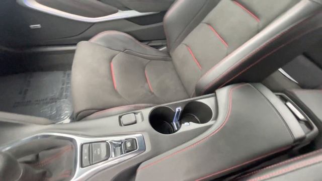 2021 Chevrolet Camaro ZL1 - Detailed Video смотреть онлайн