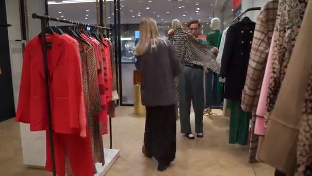 Шопинг влог с Алексеем Сухаревым в Атриуме смотреть онлайн