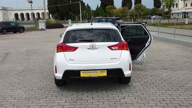 TOYOTA AURIS 1.3 ACTIVE смотреть онлайн