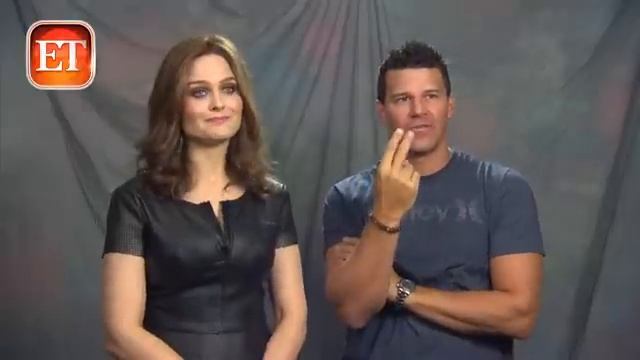 David Boreanaz & Emily Deschanel Interview смотреть онлайн