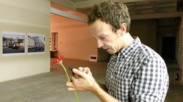 Петр Антонов читает свое стихотворение смотреть онлайн