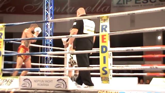 gladiatorium.ro | Ionut Atodiresei vs. Veselin Veselinov (3) смотреть онлайн
