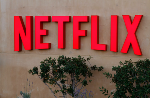 10 ФИЛЬМОВ NETFLIX С ЛИХО ЗАКРУЧЕННЫМ СЮЖЕТОМ, КОТОРЫЕ МОГУТ ВПЕЧАТЛИТЬ ДАЖЕ ЗАЯДЛОГО КИНОМАНА!