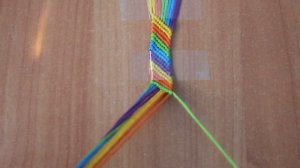 Фенечка классика / Как плести фенечки / Фенечка для начинающих