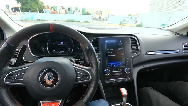 Mégane 4 RS Mieux Qu'une Golf GTI A35 AMG? La Dernière Renault Sport смотреть онлайн