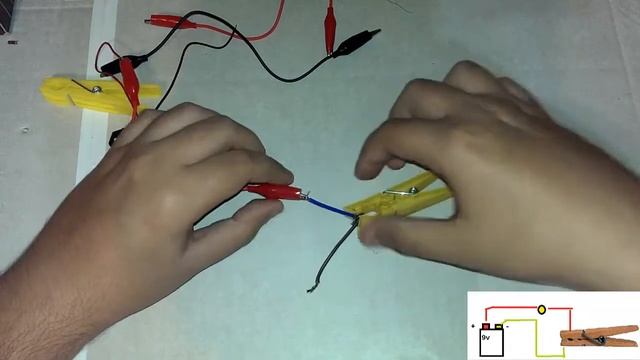 Как сделать простейшую сигнализацию (Made In Home№12)How to make a simple alarm смотреть онлайн