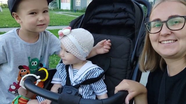 Мы вернулись на наш семейный канал / День рождения Киры / Доченька пошла смотреть онлайн