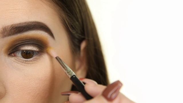 3 Looks 1 Palette | Juvia's Place Nomad