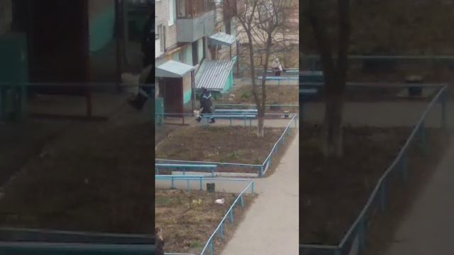 14.04.2020 15-08 скорая в Иваново приехала на вызов без масок... смотреть онлайн
