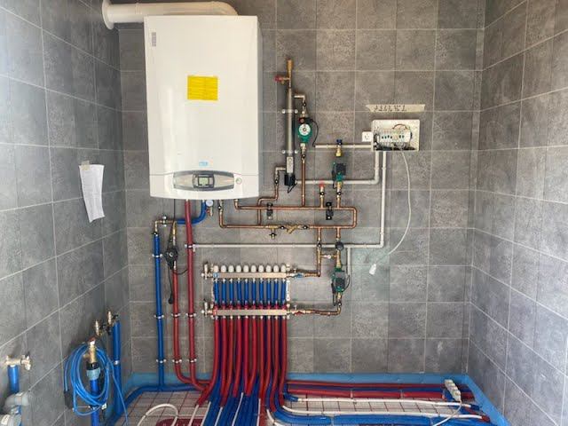 Котельная. Теплый пол. Водоснабжение. Канализация. смотреть онлайн