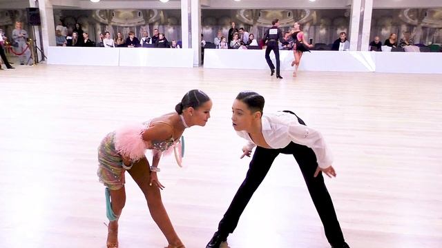 Джайв / Хомчик Игнат и Гиль Дарья (Заславль) / Юниоры 2, La (Open) - Турнир "Осенний бал" 25.11.202 смотреть онлайн