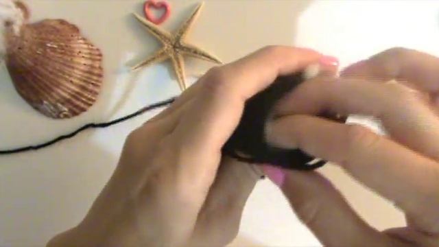 "Девочка в костюме божьей коровки" 7 часть, амигуруми-игрушка, мастер - класс смотреть онлайн