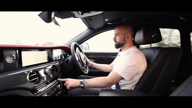 What a £401,720 Rolls-Royce Black Badge Gets YOU! смотреть онлайн