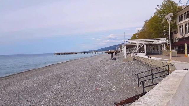 ?ЛАЗАРЕВСКОЕ СОЧИ.Море,утро, пляж "Лазурный" надежно закрыт лентой.(Снял и не выложил, 3-4 дня) смотреть онлайн