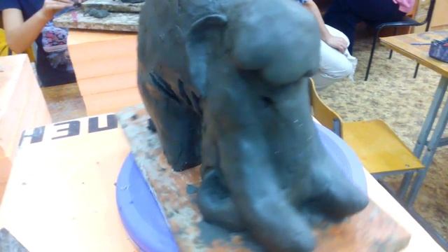 Первая поделка из скульптурного пластилина. Часть 2 смотреть онлайн