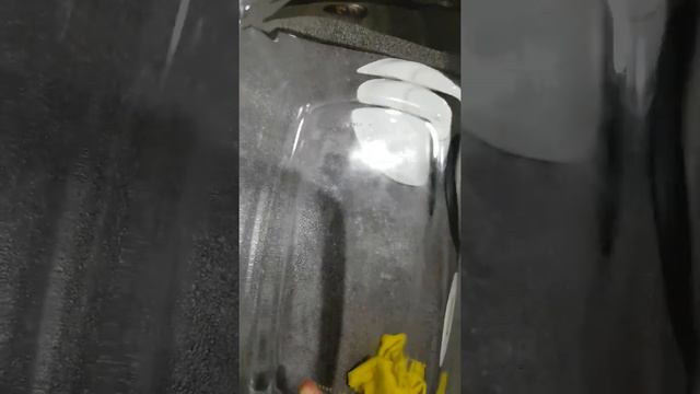 Чищу посуду после посудомойки Индезит - Видеообзор смотреть онлайн