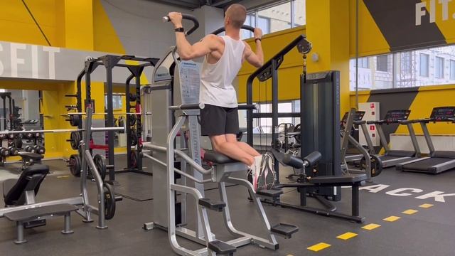 УПРАЖНЕНИЯ ДЛЯ ПОХУДЕНИЯ: Подтягивания в гравитроне (техника) смотреть онлайн