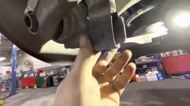 2015 AUDI Q5 REAR SHOCK REPLACEMENT