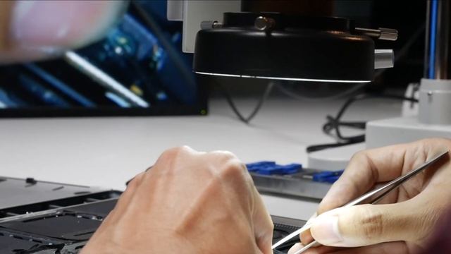 MacBook Pro 15" A1707 Flexgate Repair | iDevice Tech Tuesday смотреть онлайн