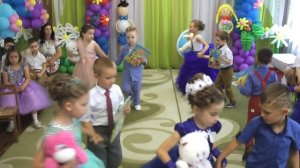 Танец "Я мечтаю о чуде"  на выпускном 2018.  Муз.  рук.  Хворостинина Т.  В.