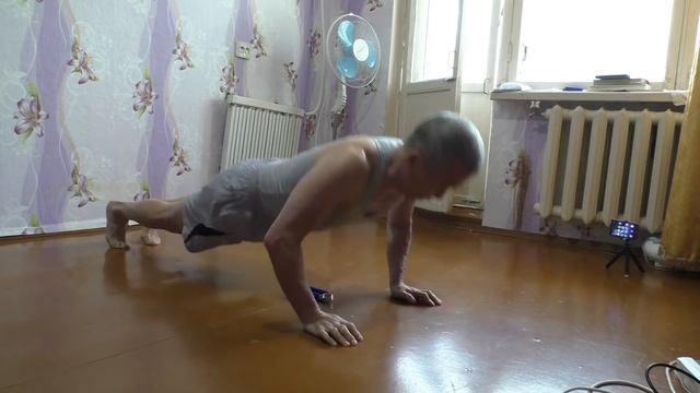 131 чистых отжиманий в 60 лет. смотреть онлайн