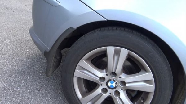 2010 BMW 1 Series Review - A Brilliant Car That Could Leave You Bankrupt?