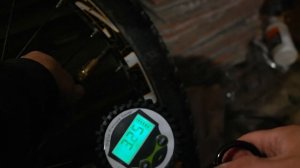 Пистолет для подкачки колес (цифровой манометр)