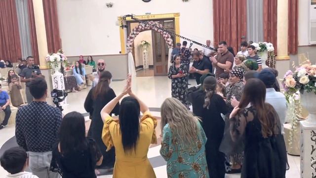 Весёлая свадьба в Дербенте смотреть онлайн