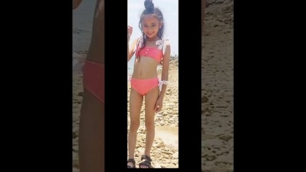 現在現役JC。JS時代の水着有。水着姿が可愛すぎた。