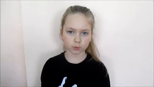 Страна читающая - В.Немова читает произведение "Есть в осени первоначальной." Ф. И. Тютчева смотреть онлайн