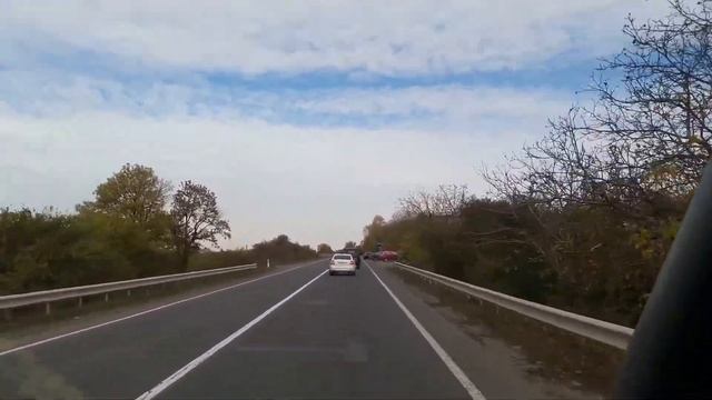 Экскурсия в Ужгород на развалины Невицкого замка (1 часть) смотреть онлайн