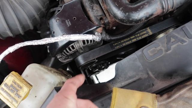 Serpentine Belt Misaligned on pulley? How to easily diagnose a bad tensioner. 94-02 Cummins смотреть онлайн
