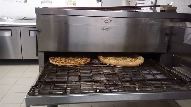 Пицца в ПапаДжонс смотреть онлайн