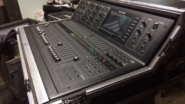 Hộp đựng mixer cao cấp Midas M32 ( Flight case mixer Midas M32 )#midasm32 #midas смотреть онлайн