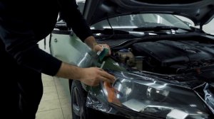 Как оклеить фары полиуретановой пленкой? | Технология оклейки оптики  пленкой