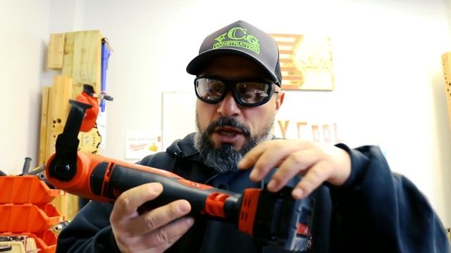 NEW MILWAUKEE M18 FUEL OSCILLATING MULTI TOOL (Most Powerful Ever Made) смотреть онлайн
