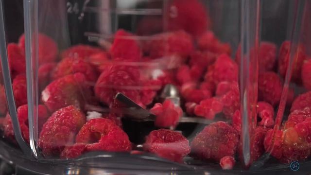 СМУЗИ 3 в 1 | Как сделать фруктовый смузи в три слоя [РЕЦЕПТ] смотреть онлайн